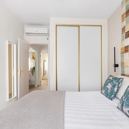 Montano Experience & Old Town By Ele Apartment *